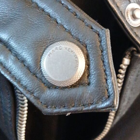 Andrew Marc  - Picture 4 of 9